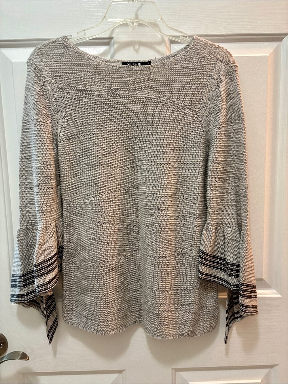 NIC+ZOE Light Gray Knit Bell-Sleeve Sweater with Black Stripe Detail